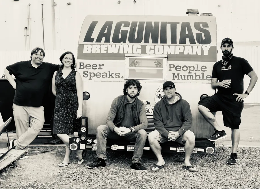 Sonoma Aroma performing live